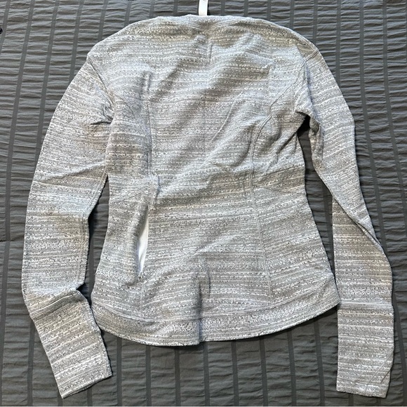 Lululemon Longsleeve - Picture 2 of 3